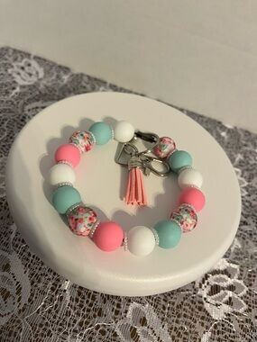 Floral Bead Bracelet Keyring in Pink, Mint & White